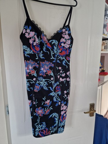 Lipsy floral bodycon - lipsy,