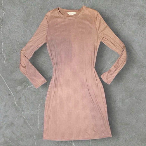 Pink ribbed knit bodycon knee - knit,