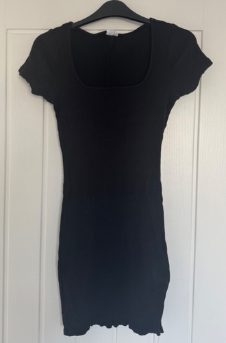Black short dress - size,