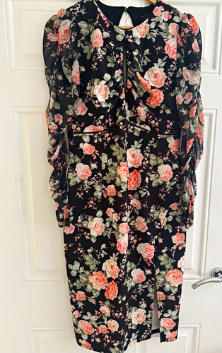 Lipsy london black floral midi - black,