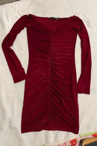 Saw first burgundy ruched - i,