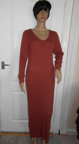 Only women salmon colour - salmon,