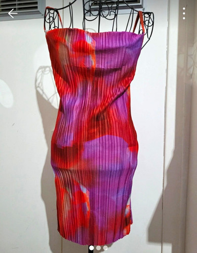Prettylittlething abstract - prettylittlething,