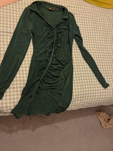 Women green neck short - green, v-neck